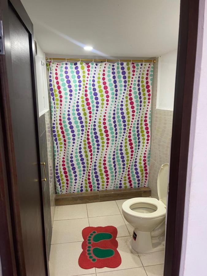 El Jardin Escondido Party Hostel بانيوس المظهر الخارجي الصورة