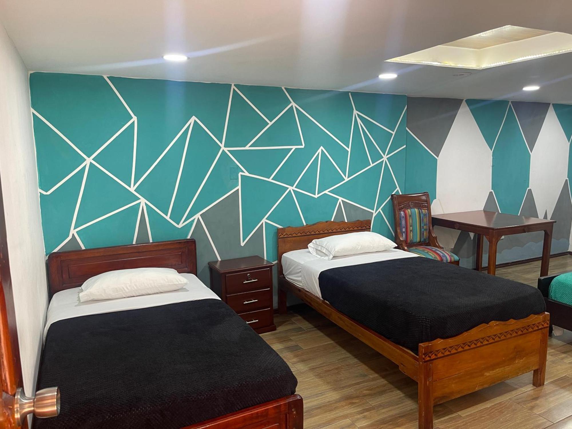 El Jardin Escondido Party Hostel بانيوس المظهر الخارجي الصورة