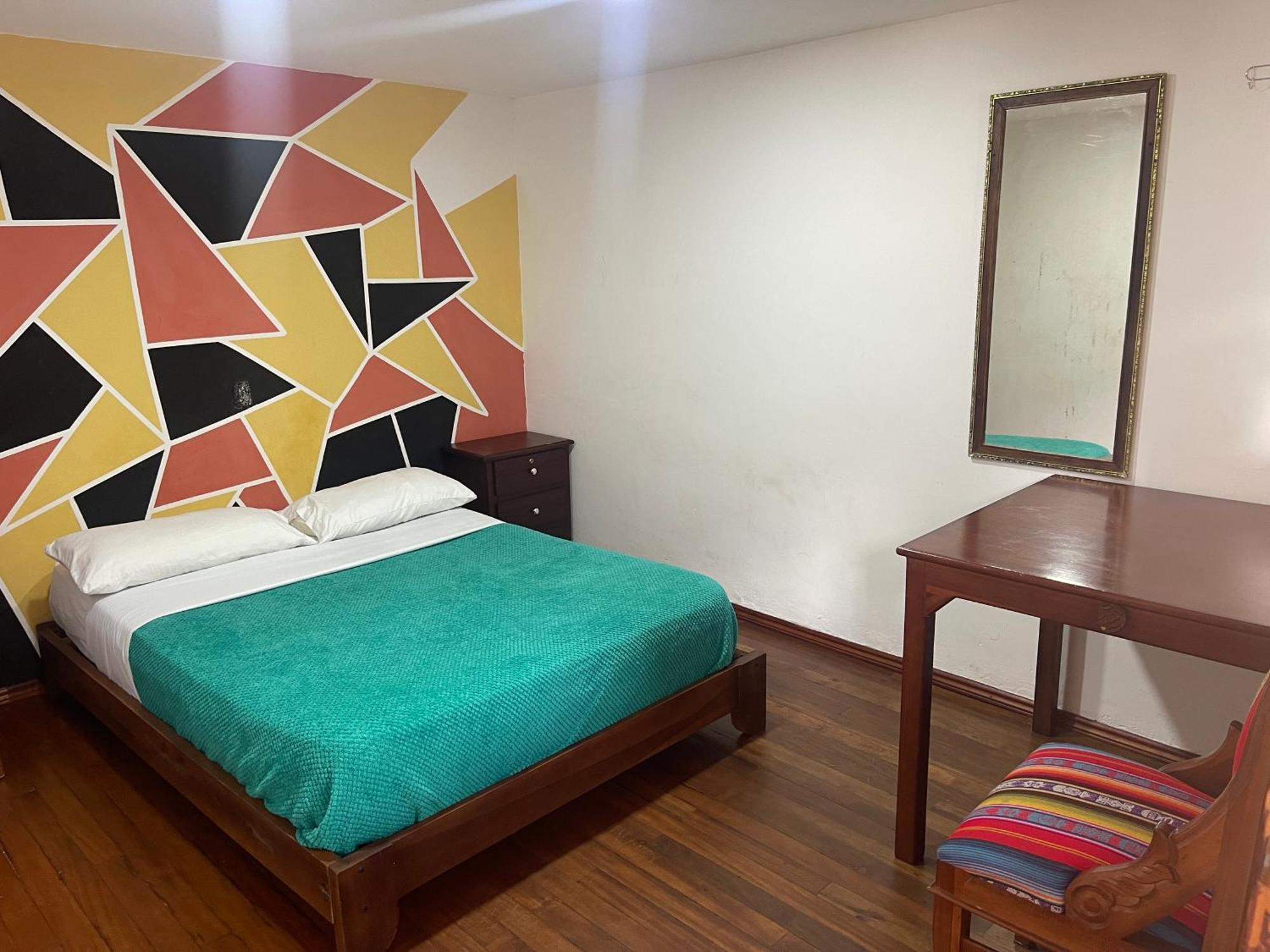 El Jardin Escondido Party Hostel بانيوس المظهر الخارجي الصورة